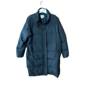 L.L.Bean Women's Long Down Coat Size LP Black Parka vtg